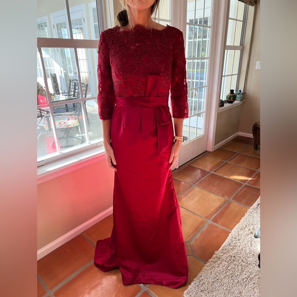 Red Satin Gown with Lace - Picture 1 of 4